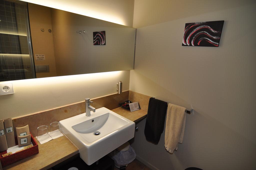 Restaurant & Rooms Cabrit Sant Mateu Bilik gambar
